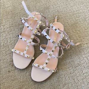 Valentine Rockstud sandal heel look-a-like